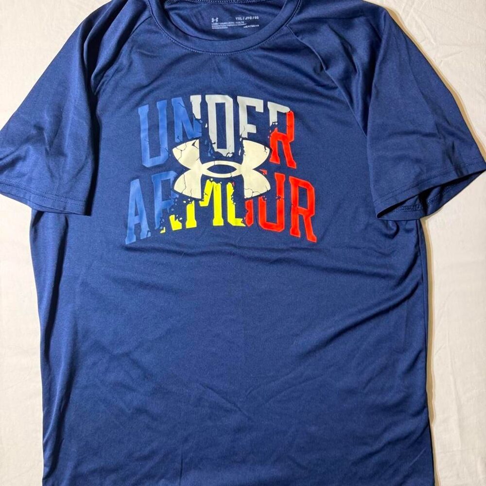 Under-armour Men's Navy and Blue T-shirt